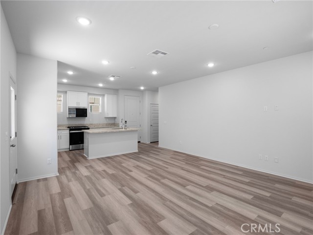 40387 Via Olorosso, Temecula CA: https://media.crmls.org/medias/8208d7ee-5909-49ab-afe5-2325bf81cb05.jpg