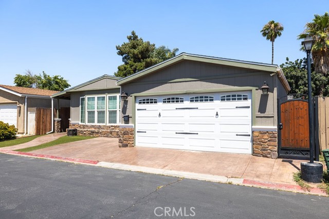 700 E Washington Street, Colton CA: https://media.crmls.org/medias/82094f17-8fed-4a07-a432-80804929ad05.jpg