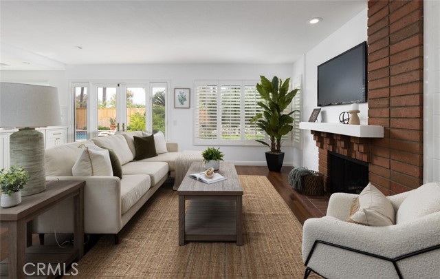 6230 E Bryce Avenue, Orange CA: https://media.crmls.org/medias/82096ebb-731e-4d68-b17e-6033602f3a94.jpg