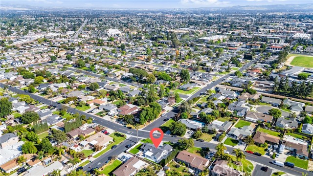 18011 Theodora Drive, Tustin CA: https://media.crmls.org/medias/82096f7b-0999-4fe2-915f-463c6e1dba3d.jpg