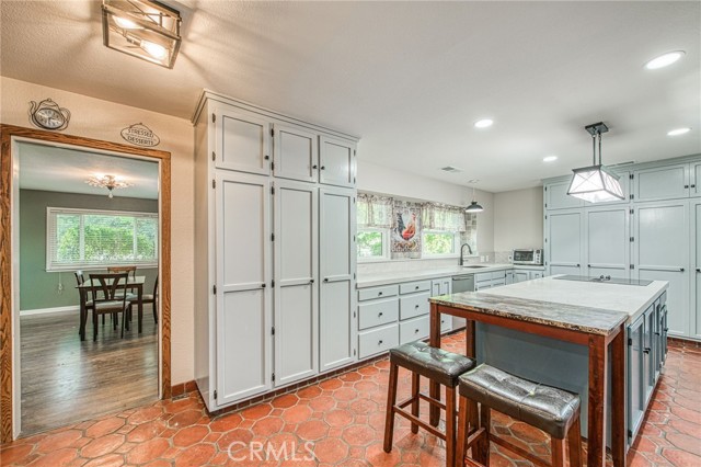 Detail Gallery Image 9 of 70 For 3389 E Olive, Merced,  CA 95340 - 3 Beds | 2 Baths