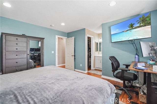 Detail Gallery Image 15 of 28 For 1509 Stanley Ave #304,  Long Beach,  CA 90804 - 3 Beds | 2 Baths