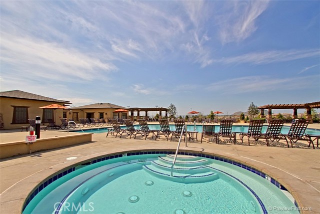 Detail Gallery Image 62 of 69 For 30841 Bloomfest St, Murrieta,  CA 92563 - 4 Beds | 2/1 Baths