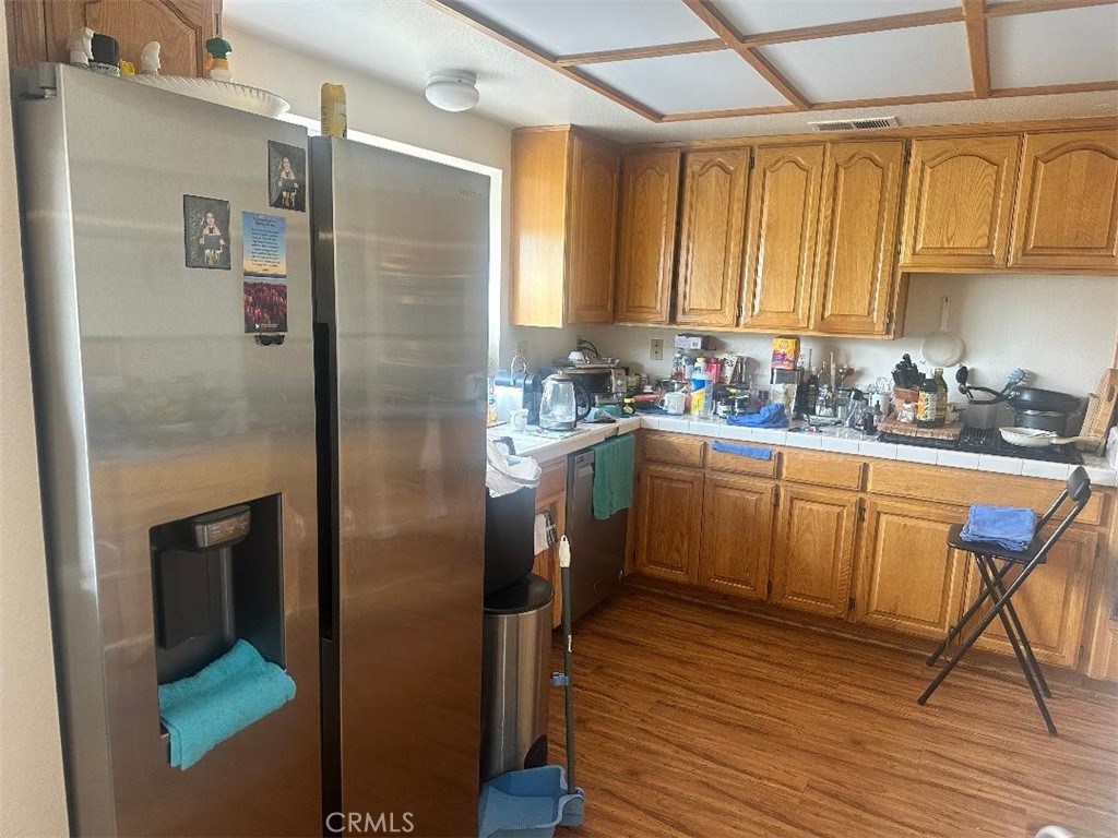 https://media.crmls.org/medias/820b6445-ff31-4203-b3dd-27a0ffcc1ff6.jpg?preset=X-Large