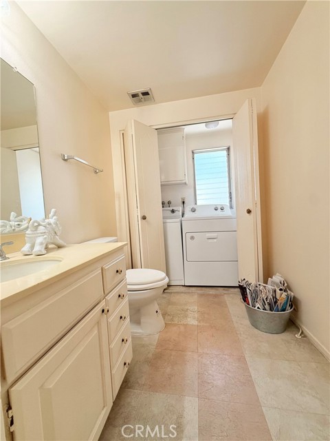 13232 Fiji Way, Marina del Rey CA: https://media.crmls.org/medias/820cf723-4353-4657-9e54-d371c7a18ac2.jpg