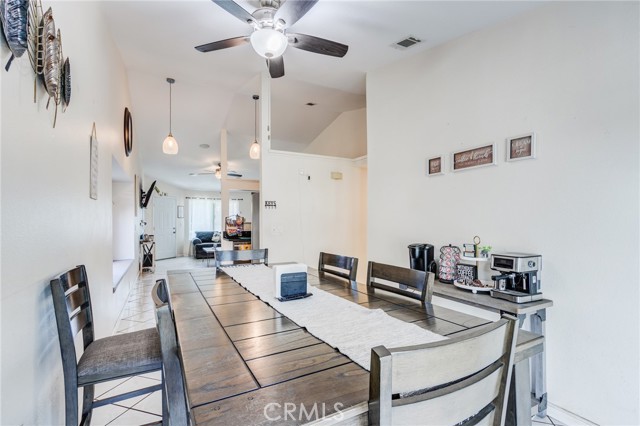 Detail Gallery Image 13 of 31 For 108 Oaktree Dr, Perris,  CA 92571 - 2 Beds | 2 Baths