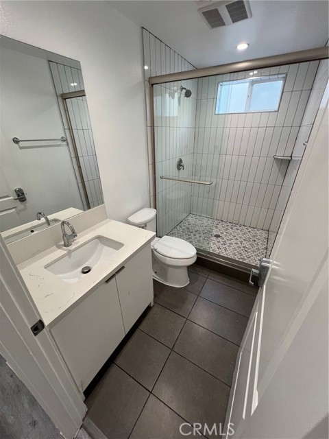 Detail Gallery Image 23 of 41 For 1218 Arapahoe St, Los Angeles,  CA 90006 - 31 Beds | 24 Baths