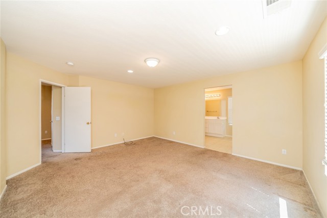 Detail Gallery Image 25 of 51 For 32057 Meadow Wood Ln, Lake Elsinore,  CA 92532 - 3 Beds | 2/1 Baths