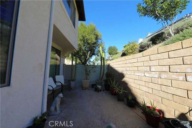 Detail Gallery Image 3 of 15 For 39246 Mango Bay Ln #B,  Murrieta,  CA 92563 - 3 Beds | 2/1 Baths