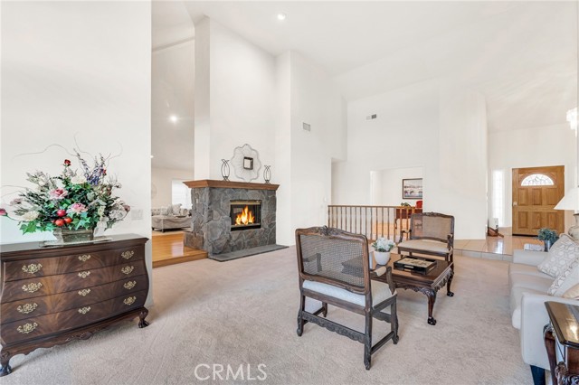 Detail Gallery Image 11 of 55 For 18830 Beechtree Ln, Porter Ranch,  CA 91326 - 5 Beds | 4/1 Baths