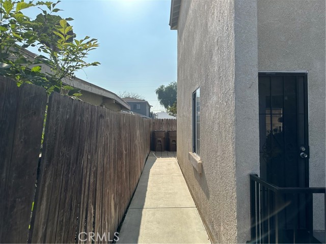 Detail Gallery Image 15 of 19 For 322 W Palm St, Compton,  CA 90220 - – Beds | – Baths