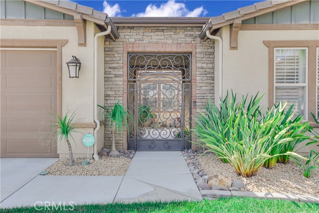 Detail Gallery Image 5 of 62 For 27879 Huron Ct, Menifee,  CA 92585 - 4 Beds | 2/1 Baths