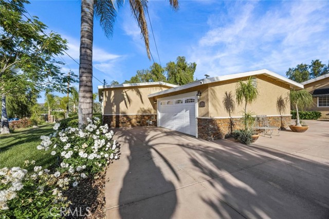 Image 22 of 45 For 14461 Oakley Drive