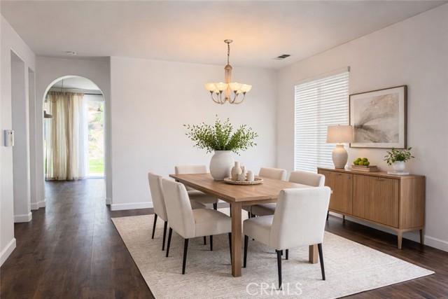 Detail Gallery Image 3 of 21 For 11971 Limestone Ct, Yucaipa,  CA 92399 - 3 Beds | 2/1 Baths