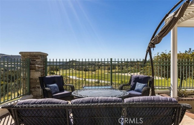 Detail Gallery Image 2 of 45 For 14 Dover, Rancho Santa Margarita,  CA 92679 - 4 Beds | 4/1 Baths