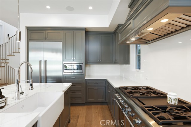 Detail Gallery Image 34 of 42 For 708 Heliotrope, Corona Del Mar,  CA 92625 - 3 Beds | 3 Baths