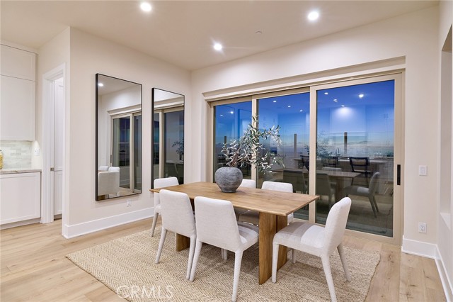 Detail Gallery Image 6 of 52 For 103 Oakstone, Irvine,  CA 92618 - 4 Beds | 3 Baths