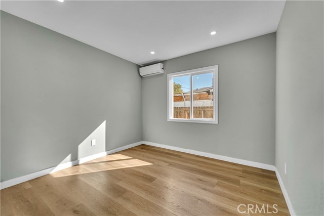 Detail Gallery Image 9 of 17 For 38318 17th Street East, Palmdale,  CA 93550 - 3 Beds | 1 Baths