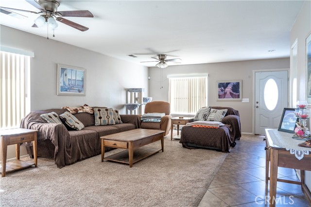Detail Gallery Image 14 of 16 For 1316 Blazing Star, Perris,  CA 92571 - 4 Beds | 2 Baths