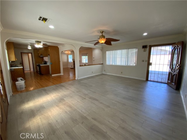 Detail Gallery Image 7 of 43 For 640 S Azusa Ave, West Covina,  CA 91791 - 4 Beds | 3/1 Baths