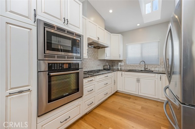 Detail Gallery Image 12 of 40 For 16512 23rd St, Sunset Beach,  CA 90742 - 3 Beds | 3 Baths