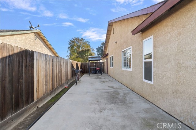 Detail Gallery Image 32 of 40 For 70 Makenna, Madera,  CA 93637 - 4 Beds | 2 Baths