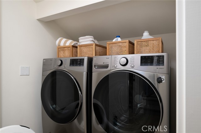 Detail Gallery Image 17 of 38 For 416 Dahlia #A2,  Corona Del Mar,  CA 92625 - 2 Beds | 2/1 Baths