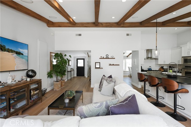 Detail Gallery Image 35 of 70 For 527 Seaward Rd, Corona Del Mar,  CA 92625 - 4 Beds | 3/1 Baths