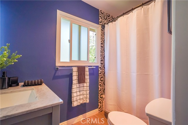 Detail Gallery Image 5 of 37 For 163 N Center St, Redlands,  CA 92373 - 1 Beds | 1 Baths