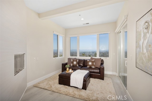 Detail Gallery Image 25 of 33 For 22 San Simeon, Laguna Niguel,  CA 92677 - 4 Beds | 4/1 Baths