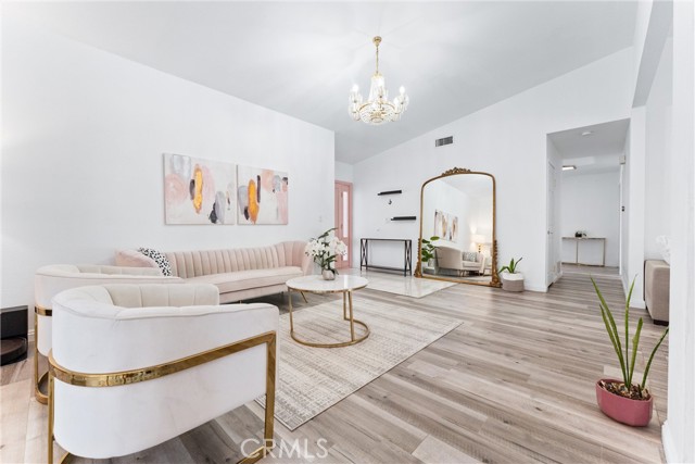 Detail Gallery Image 2 of 37 For 24162 Fordview, Lake Forest,  CA 92630 - 5 Beds | 2 Baths