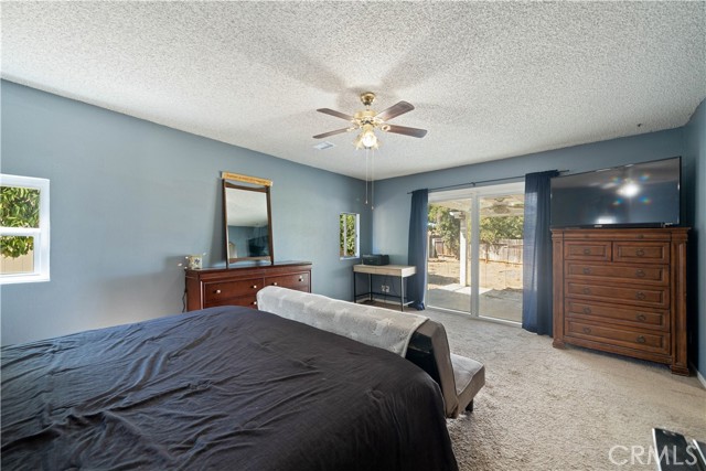 Detail Gallery Image 12 of 25 For 27207 Orangemont Way, Hemet,  CA 92544 - 4 Beds | 2 Baths