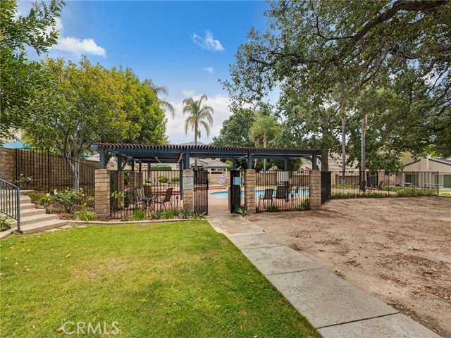 6004 Rothko Lane, Simi Valley CA: https://media.crmls.org/medias/8217cf86-530a-48a6-a2af-1152bd0f10af.jpg