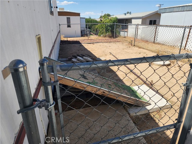 Detail Gallery Image 18 of 19 For 11414 Serra Rd #73,  Apple Valley,  CA 92308 - 2 Beds | 2 Baths