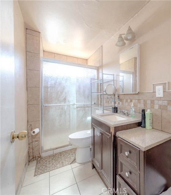 13572 Sutter Drive, Westminster CA: https://media.crmls.org/medias/82189f3a-9ca3-43ee-ae25-9106e2a8a7cc.jpg
