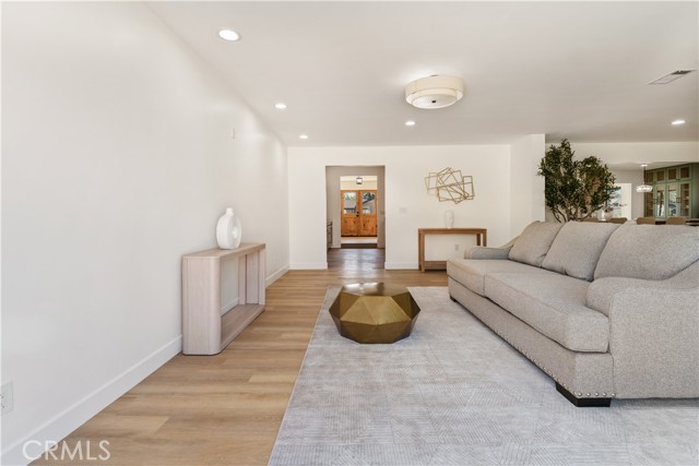 Detail Gallery Image 20 of 43 For 4330 Burlington, Santa Maria,  CA 93455 - 4 Beds | 2/1 Baths