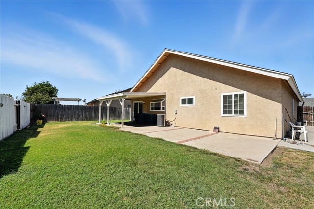Detail Gallery Image 18 of 22 For 3192 Wishing Well Ct, Jurupa Valley,  CA 91752 - 3 Beds | 2 Baths