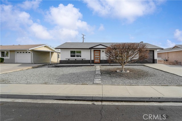 29661 Thornhill Drive, Menifee CA: https://media.crmls.org/medias/821919dc-185b-4853-93b6-37f63b765927.jpg