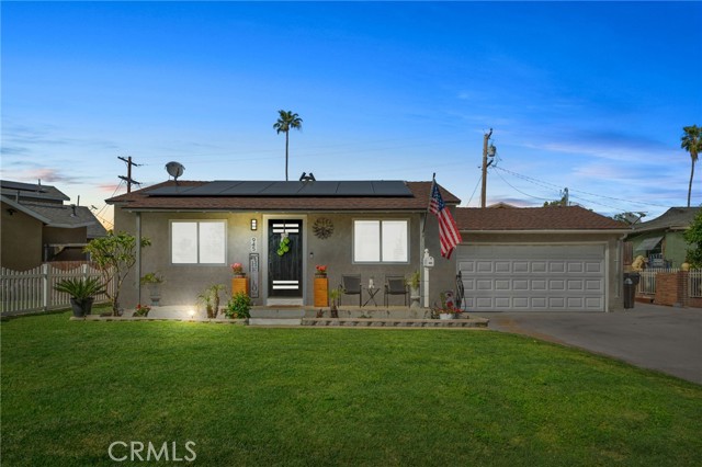 Detail Gallery Image 4 of 26 For 945 E I, Ontario,  CA 91764 - 4 Beds | 2 Baths