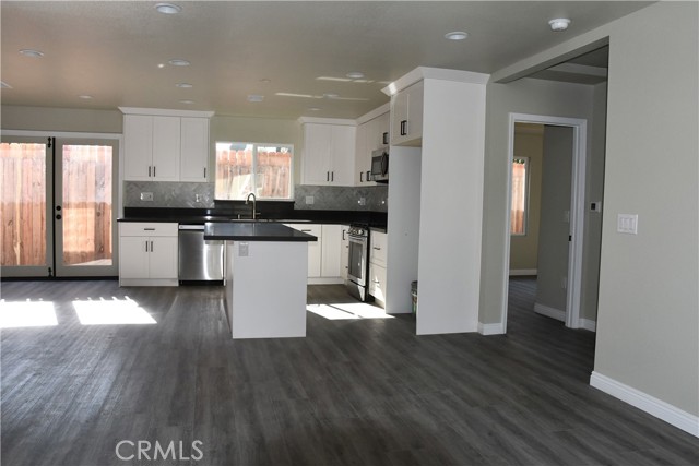 917 W. Flora St., Ontario CA: https://media.crmls.org/medias/82199ebf-1392-40bf-abfe-23c819a936c3.jpg
