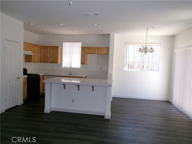 Detail Gallery Image 40 of 72 For 13380 Vista Verde St, Victorville,  CA 92392 - 4 Beds | 2 Baths