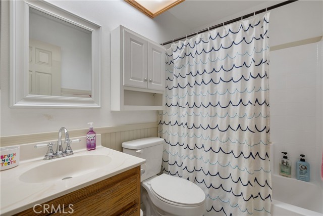 304 S Minnesota Avenue, Glendora CA: https://media.crmls.org/medias/821b1321-9d5a-4e06-9de9-bbaed64d93d0.jpg