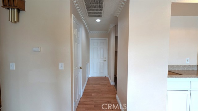 Detail Gallery Image 17 of 49 For 13055 Riverview Dr, Victorville,  CA 92395 - 3 Beds | 2/1 Baths