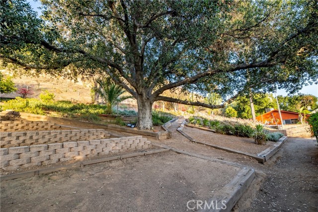 4899 Glenwood Drive, Riverside CA: https://media.crmls.org/medias/821b6715-19e1-426e-9268-24eda89e7792.jpg