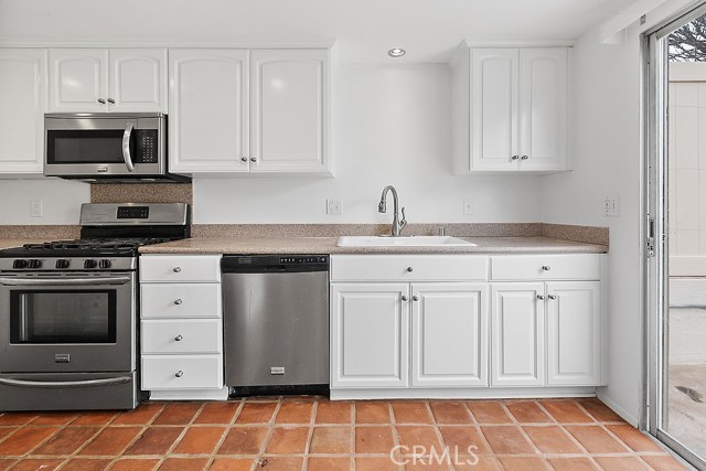 214 Green Heath Place photo 6