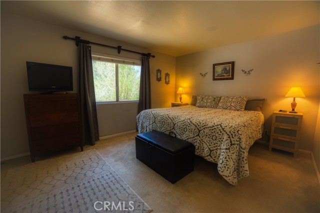 Detail Gallery Image 10 of 26 For 1150 Pine Ridge Ln, Big Bear City,  CA 92314 - 2 Beds | 1 Baths