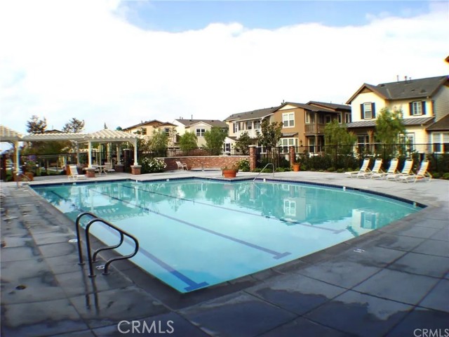 Detail Gallery Image 16 of 19 For 376 Aviator, Tustin,  CA 92782 - 3 Beds | 3/1 Baths