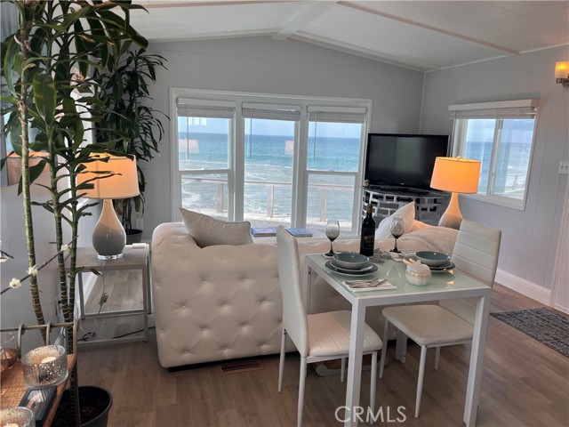 Detail Gallery Image 4 of 19 For 440 4th Ave #S66,  Pacifica,  CA 94044 - 1 Beds | 1 Baths