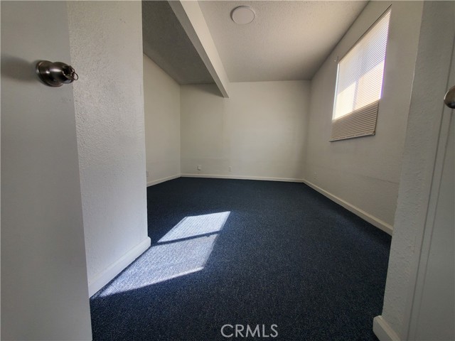 Detail Gallery Image 8 of 13 For 9614 Graham, Los Angeles,  CA 90002 - – Beds | – Baths