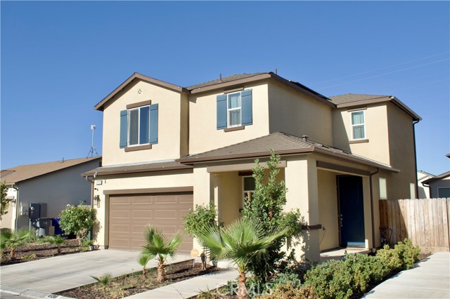4136 N Vaughan Avenue, Fresno CA: https://media.crmls.org/medias/821e7f1b-f07f-4ca9-baae-a0c1ebd3df47.jpg
